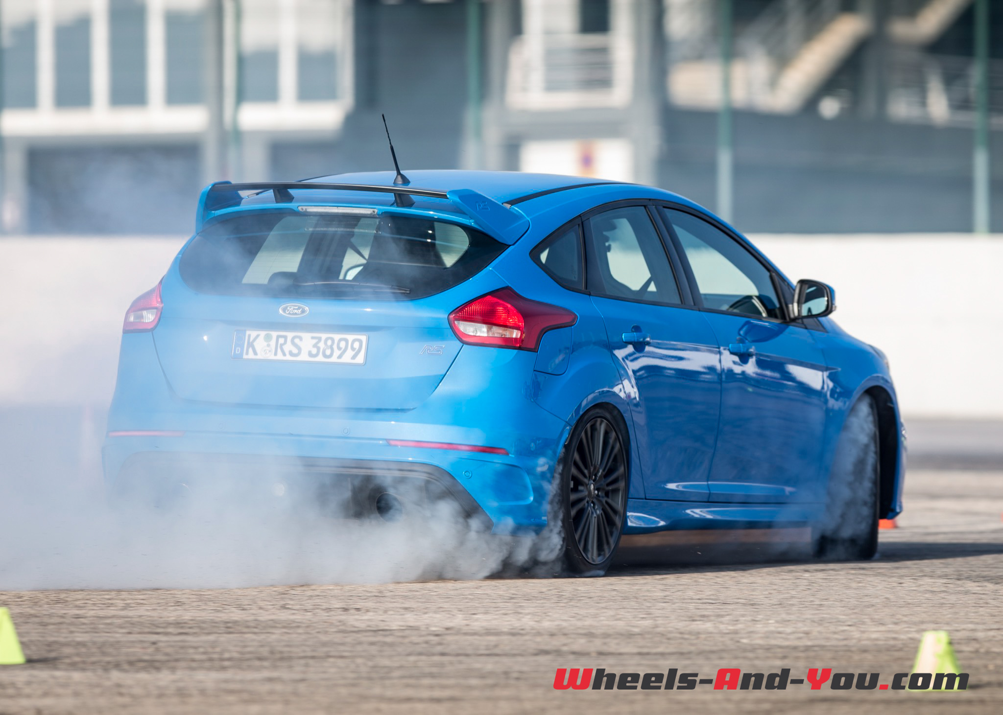 Ford Focus RS-29