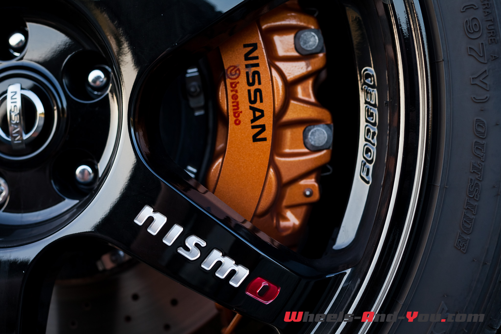 Nissan GTR 15