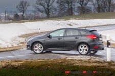 xFordFocusST_08
