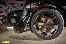 CanAm_SpyderF3T-Limited_09