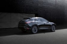 MazdaCX4_07