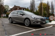 OpelAstraSportsTourer_03