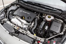 OpelAstraSportsTourer_11