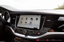 OpelAstraSportsTourer_24