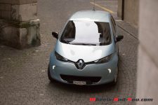 RenaultZOE_R240_15