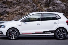 VWPoloGTI230_03