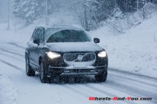 XC90-2015-44