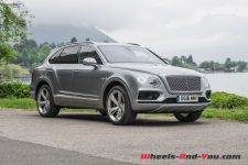 Bentley_Bentayga-15