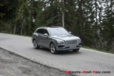 Bentley_Bentayga-36