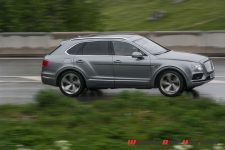 Bentley_Bentayga-60