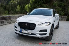 JaguarFPace_05