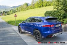 JaguarFPace_22