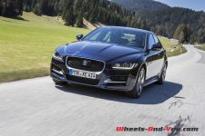 JaguarXEXFAWD_13
