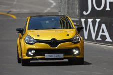 REVELATION DE CLIO R.S. 16 A MONACO