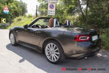Fiat124Spider_09