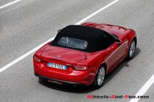 Fiat124Spider_21