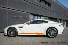 AMV12_Vantage_S_Manu-11