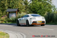 AMV12_Vantage_S_Manu-17