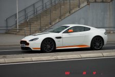AMV12_Vantage_S_Manu-43