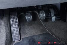 AMV12_Vantage_S_Manu-47