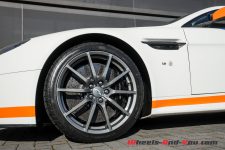 AMV12_Vantage_S_Manu-5