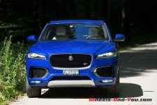 jaguar_f-pace-4