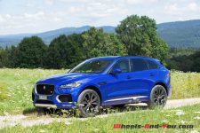 jaguar_f-pace-5