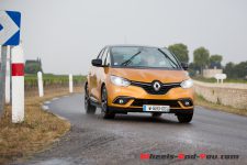 renault_scenic_2016-4