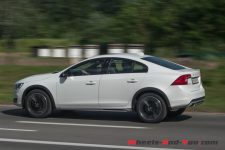 Volvo_s60-10