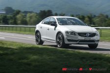 Volvo_s60-8