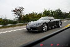 porsche_718-18