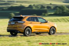 ford_edge-23
