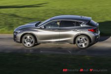 infiniti_q30-14