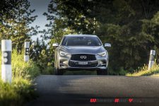 infiniti_q30-15