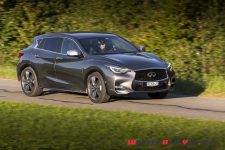 infiniti_q30-9