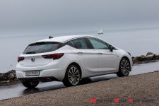opel_astra-09