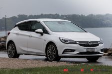 opel_astra-12