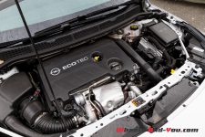 opel_astra-15