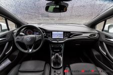 opel_astra-21