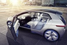 Volkswagen Showcar I.D. I.D. ? die Revolution. Der erste Volkswagen auf der vˆllig neuen Elektrofahrzeug-Plattform. Der erste Volkswagen, der f¸r das automatisierte Fahren vorbereitet ist.