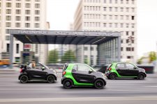 World premiere for the fourth generation smart electric drive