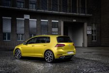 vwgolf7facelift_02