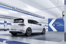 vwgolf7facelift_12