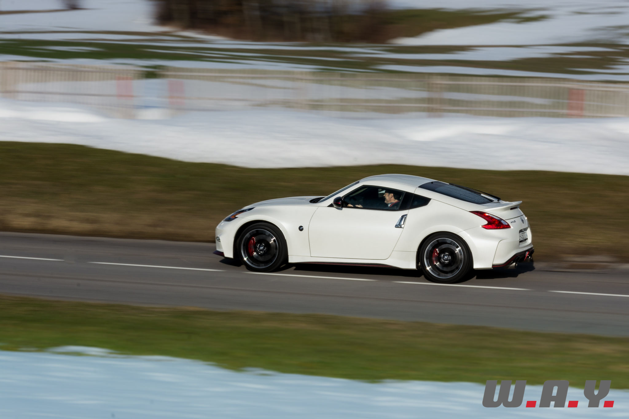 370Z-Nismo-13