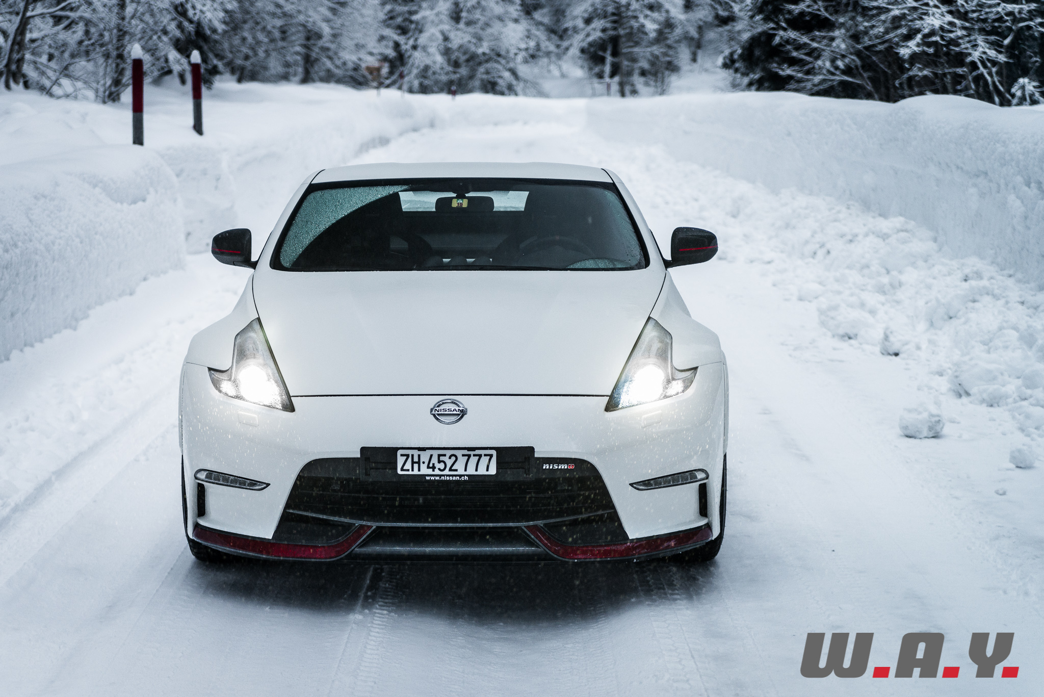 370Z-Nismo-4