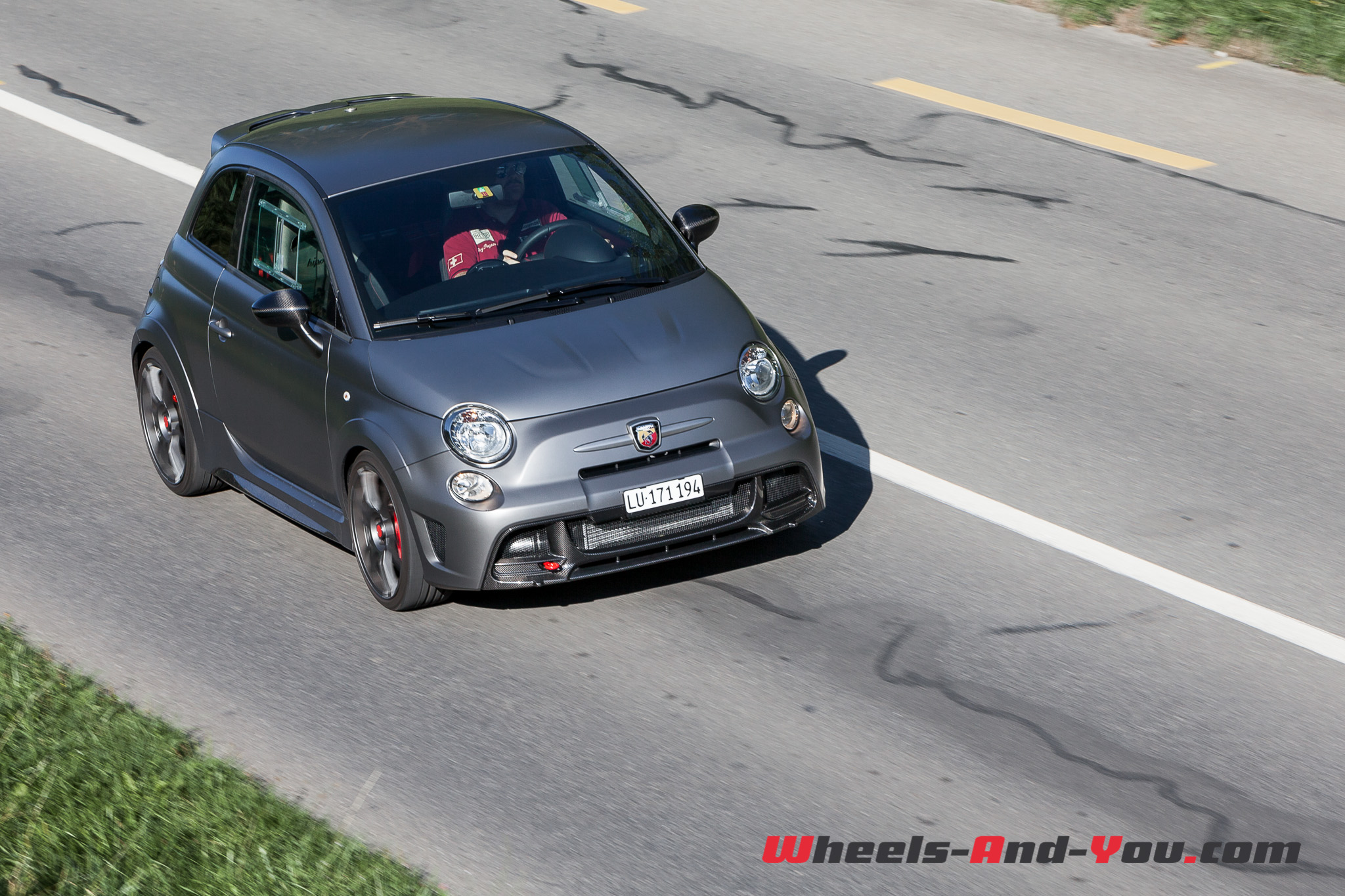 Abarth695Biposto 11
