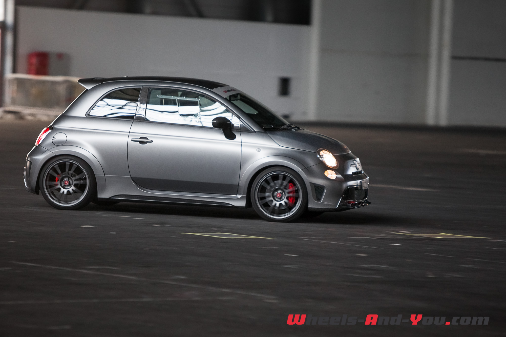 Abarth695Biposto 16
