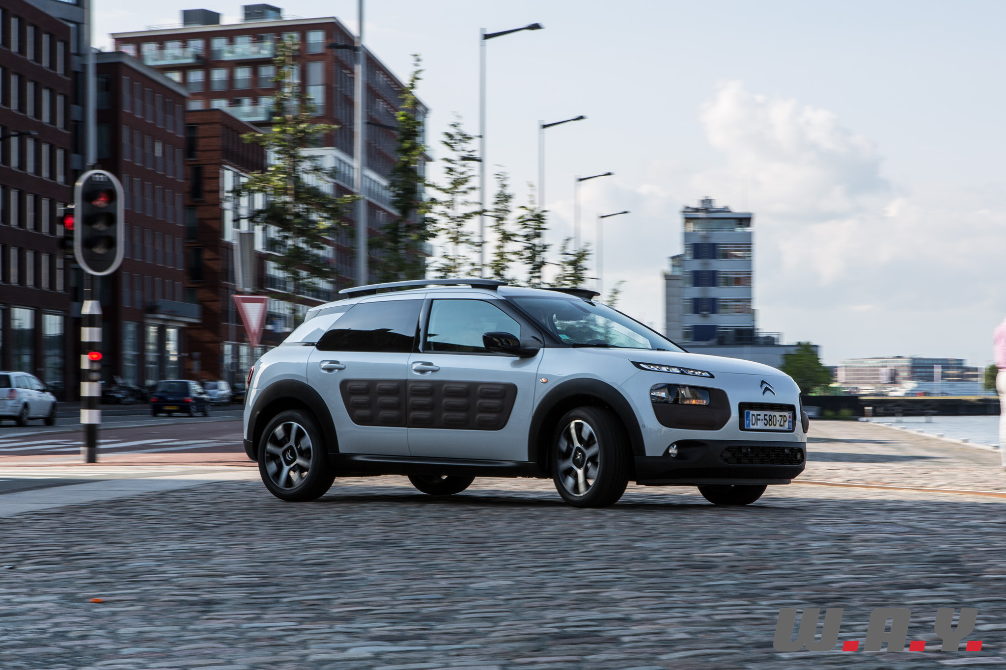 CitroenC4Cactus-20