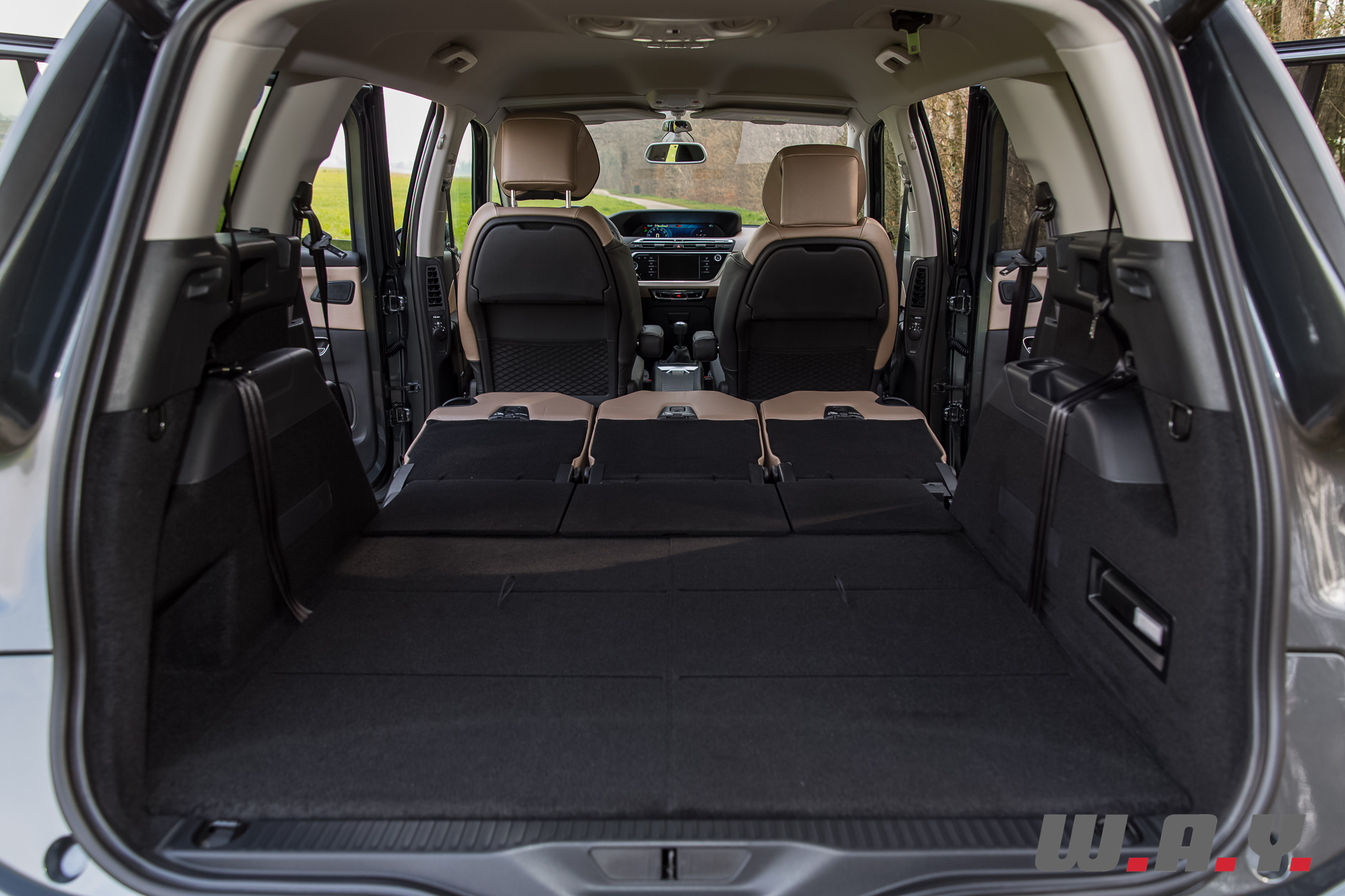 CitroenC4GrandPicasso-13