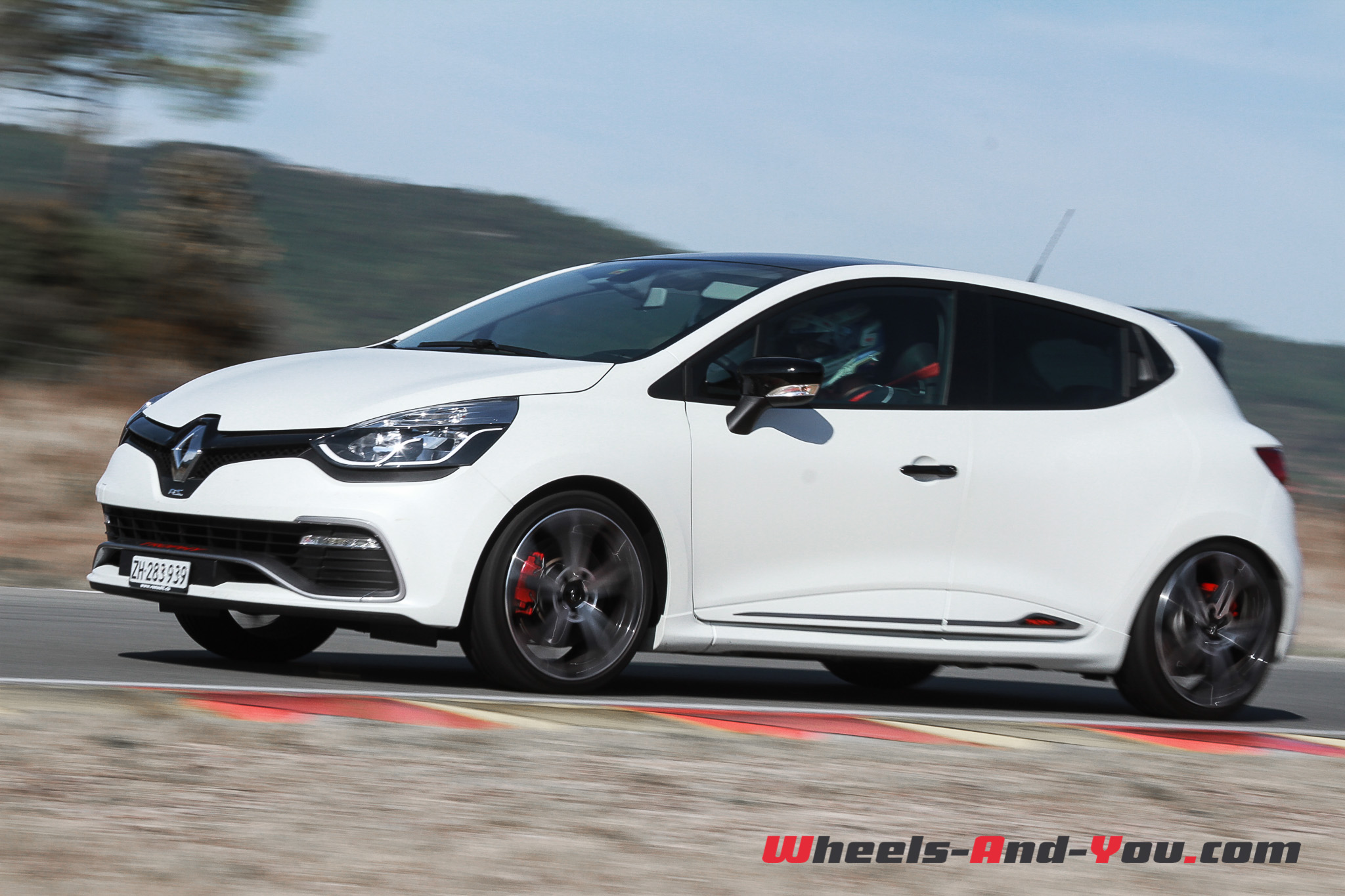 Clio Trophy-11